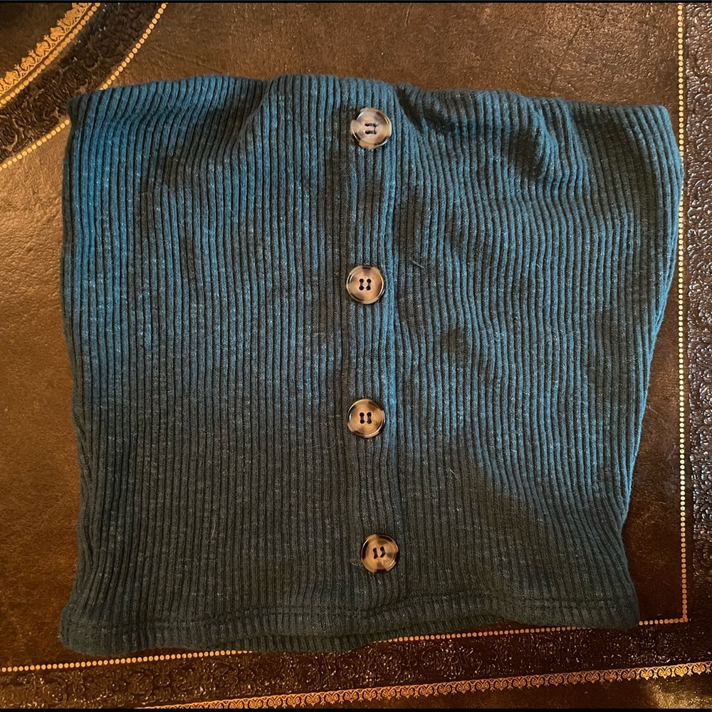 Sky and Sparrow Button Up Crop